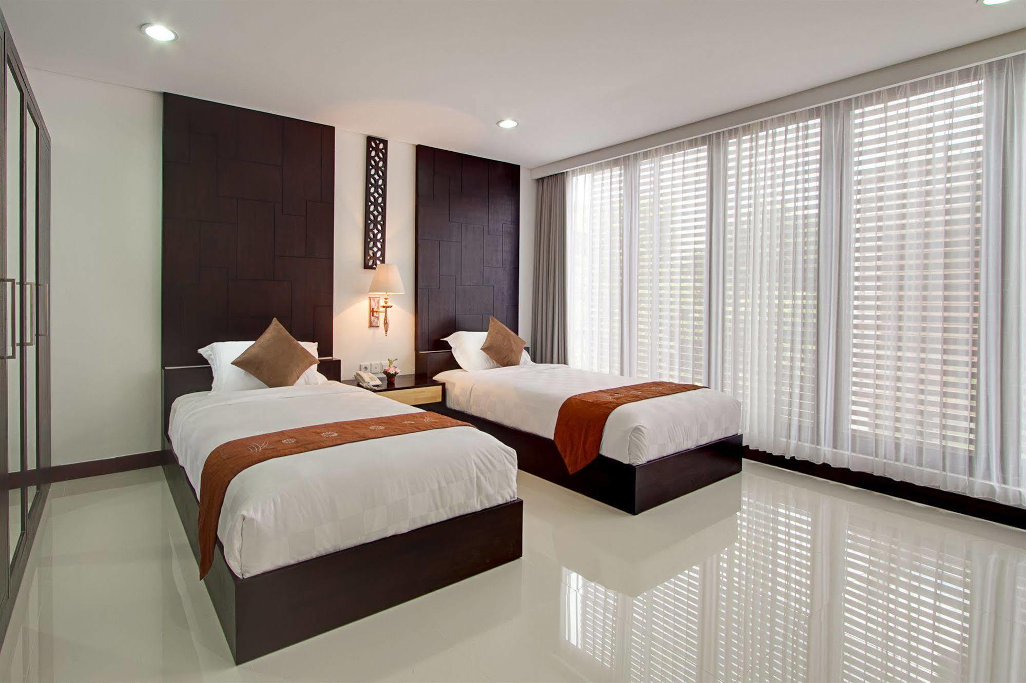 Kuta Ardenia Residence Esterno foto