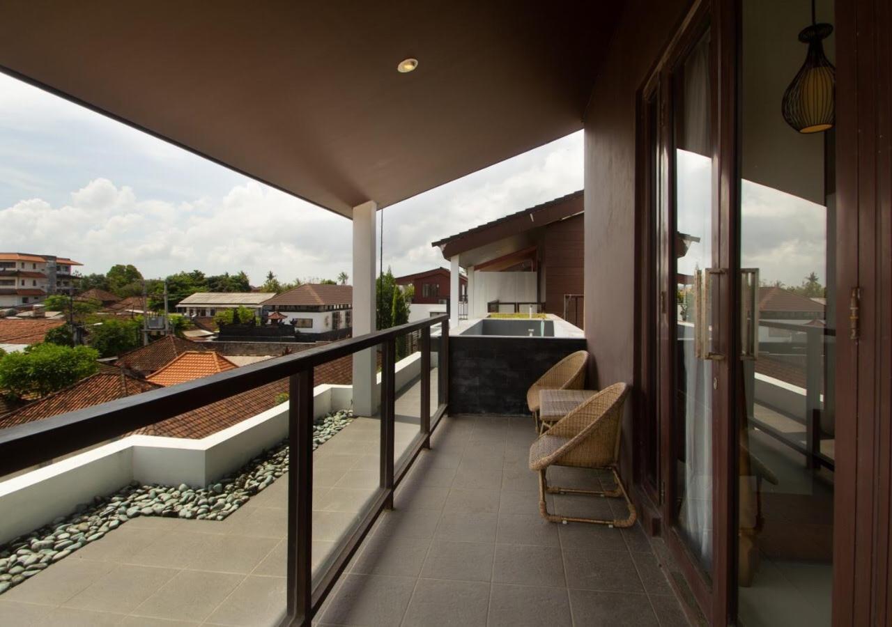 Kuta Ardenia Residence Esterno foto
